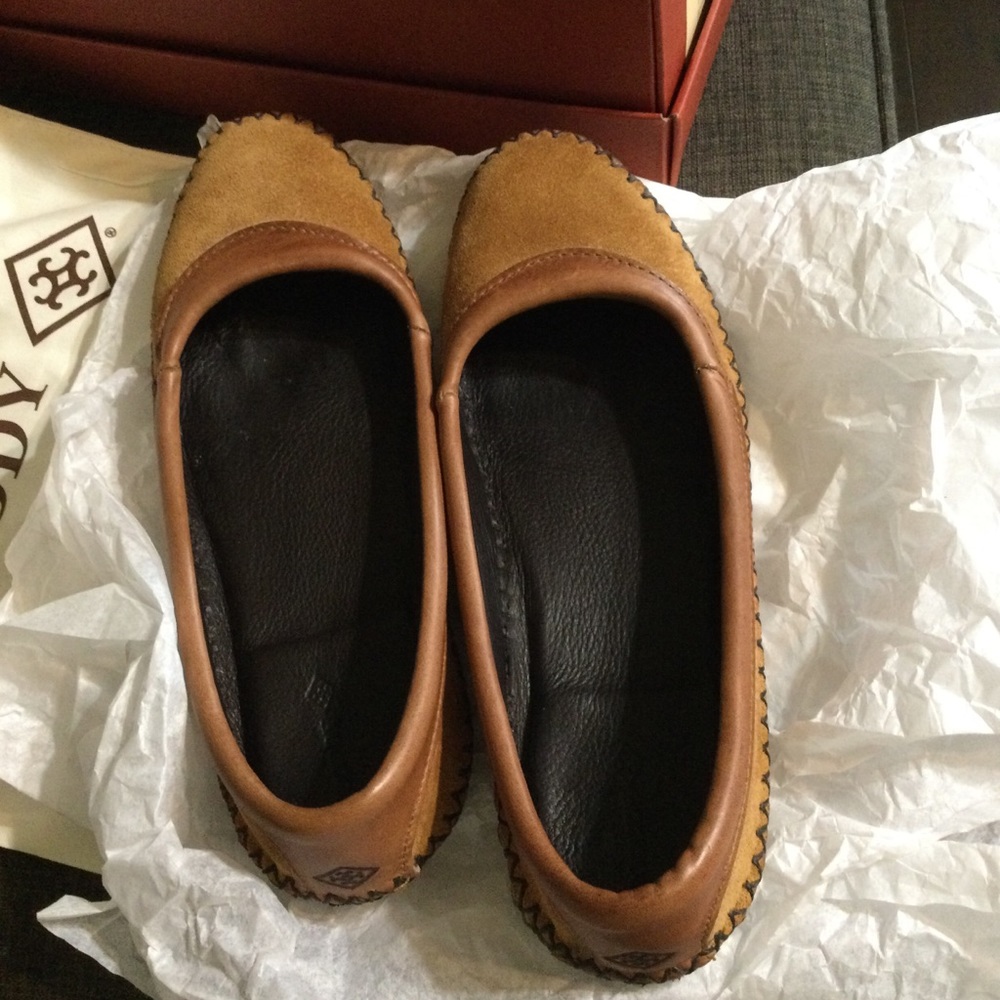 • MOVING LAST CHANCE 7/31/2024 • Quoddy Campadrille moccasin leather flats sz 8